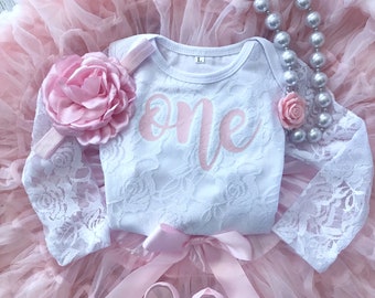 Baby Girl First Birthday Outfit in Lace - 1st Birthday Outfit in Pale Pink - Cake Smash - Birthday Photos