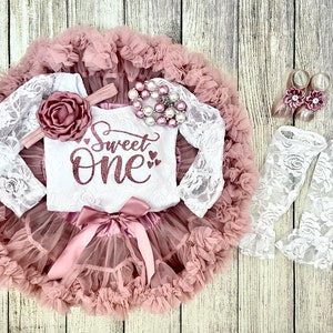 Baby Girl Lace Sweet One First Birthday Outfit in Rose Gold - Baby Girl Birthday Outfit with Tutu Bloomers- Cake Smash - Glitter Heart