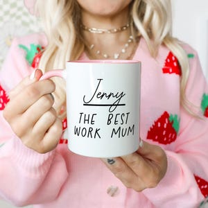 Die beste Arbeit Mama Tasse, Mama Geburtstag Arbeit Mama Geschenk, Mitarbeiter Freundin Geschenk, Lieblings Kollegin Tasse, Geschenk für Mitarbeiterin, Chefin Geschenk Büro