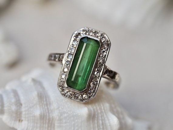 Antique Cocktail Ring with green Tourmaline and D… - image 1