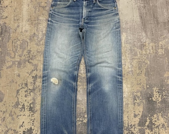 Vintage LEE Jeans Made in Japan Japanese Denim Light Wash Regular Fit Blue Jeans Mens W30 Streetwear Retro Y2K Aesthetic Distressed
