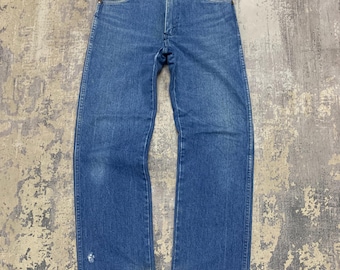 Vintage Wrangler 13MWZ W29 x 27.5 Made in USA Broken Twill Denim Jeans High Waist Straight Leg Original Cowboy Cut Raw Blue 100 Cotton VTG