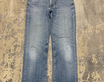 Calça jeans Uniqlo Kaihara, lavagem clara, azul, corte reto, cintura média, estilo clássico minimalista, tamanho W30x31.