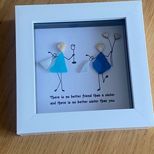 Sister pebble art / Personalised gift for sister / Sister birthday gift / Family pebble artwork / Unique gift for sister / personalised gift