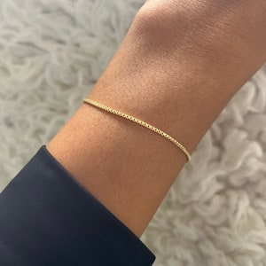 Dainty Gold Box Chain Bracelet: 18k Gold Filled