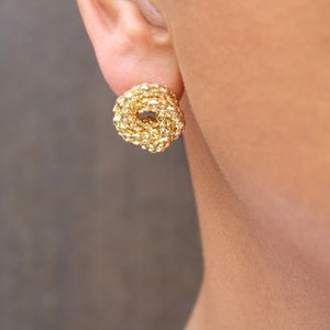 16mm Textured 18K Yellow Gold Knot Earring, Large Knot Rope Stud Earrings, Pair of knotted Gold studs, Chunky Triple Knot Stud Earrings,