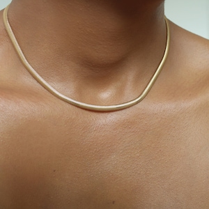 Dainty 4mm Gold Filled Herringbone Chain Necklace