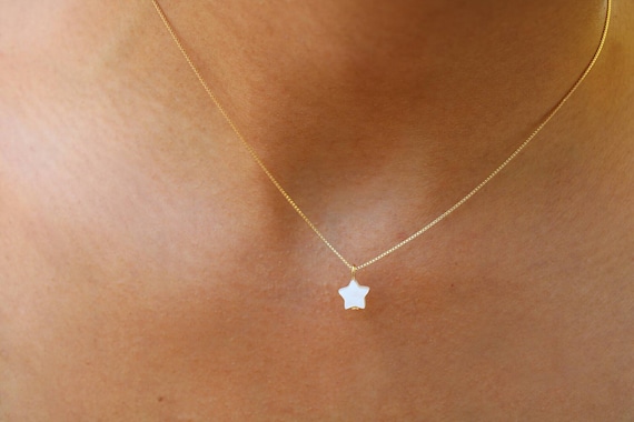 ★PEARLY MORE★ Small Star Daily Necklace il_1080xN.2724690858_84uq.jpg