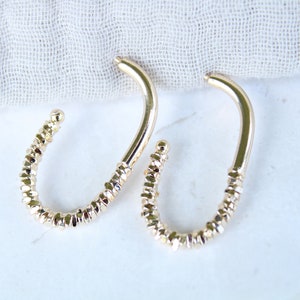 Gold Paper Clip Huggie Hoops, Dainty Rectangular hoops, Plain Gold Huggies, Chunky U-Link Earrings,  Spiral Half Hoops