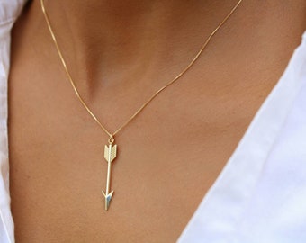 18k Gold Filled Arrow Necklace: Dainty Cupid&#39;s Chain