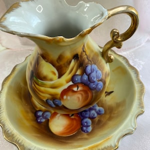 Vintage enesco Japanese bowl and pitcher with fruit design