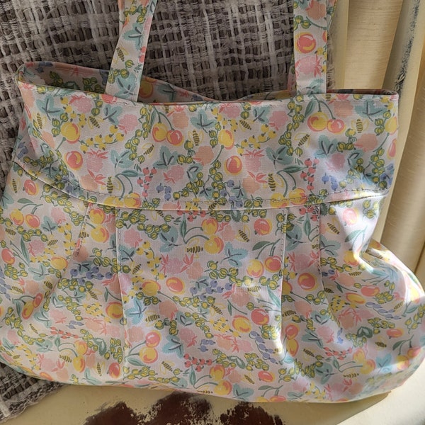 Joli sac fourre-tout en tissu imprimé floral Dorma en toile cirée faite à la main, sac à provisions, sac à bandoulière