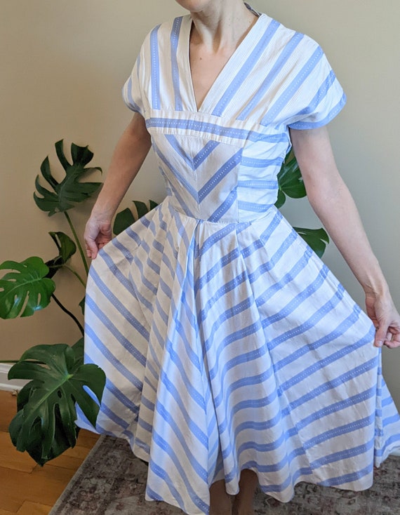 1950's ice blue chevron party dress - image 1