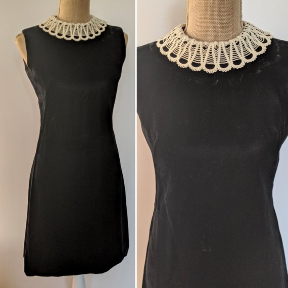 1960's lace collar velvet dress