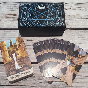 Boîte à cartes de tarot peinte à la main, stockage de tarot, objets d'autel "Spell Circle"