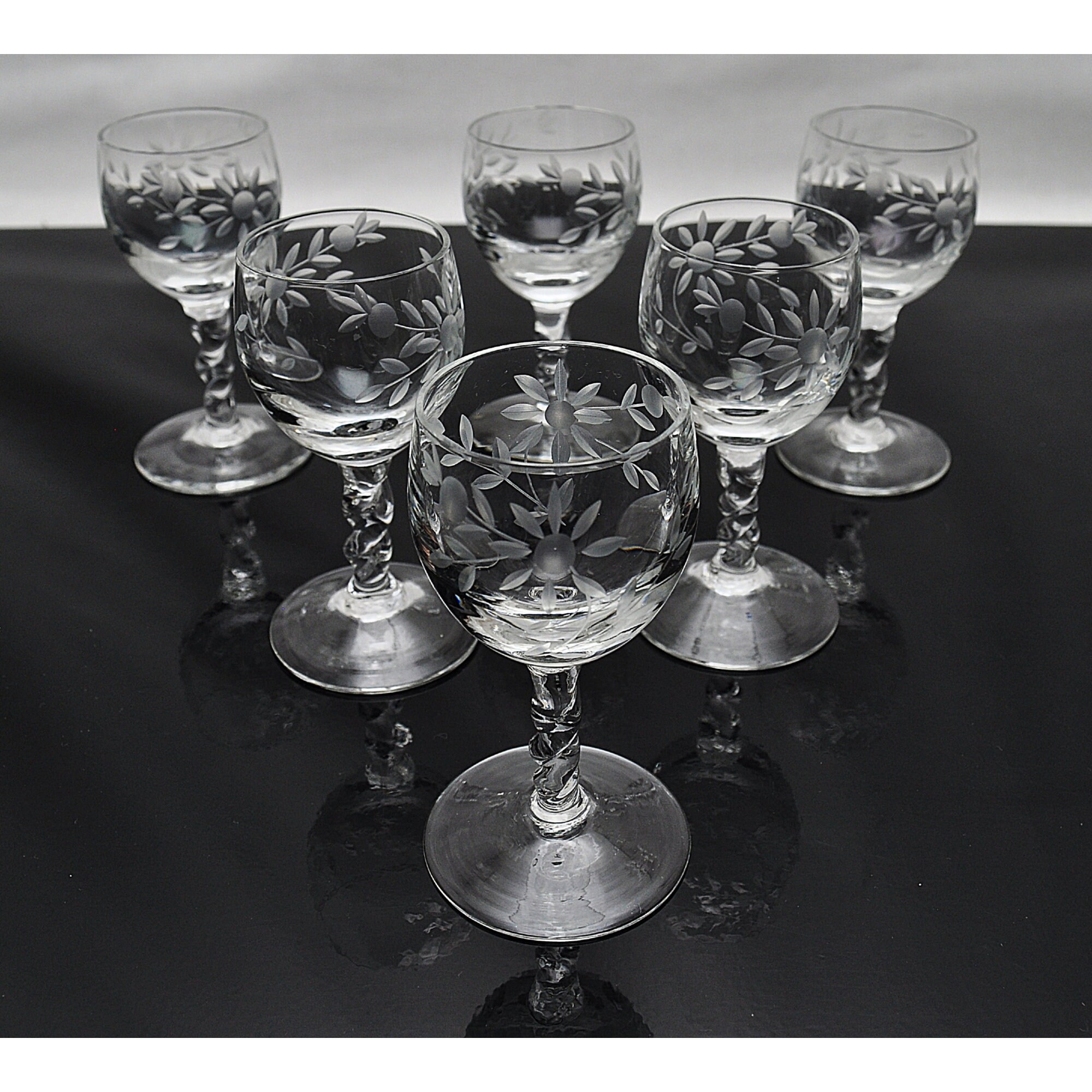 Vintage Sherry/Liqueur Engraved Twisted Stem Glasses Set of Etsy