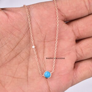 Colgante inicial de la letra de diamante pavimentado, colgante de dijes del alfabeto, colgante inicial de flor de diamante pavimentado