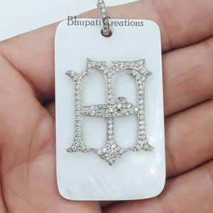 Colgante hecho a mano con dos letras del alfabeto, Diamante pavimentado T & J Colgante con etiqueta de perro, Diamante pavimentado Colgante