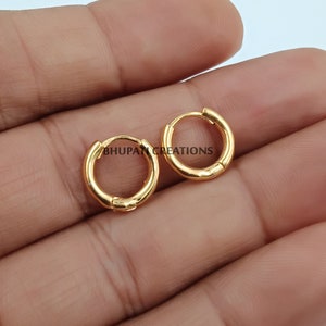 14K Yellow Gold Mini Hoop Earring Plain Gold Woman Tiny Hoop Earring Jewelry