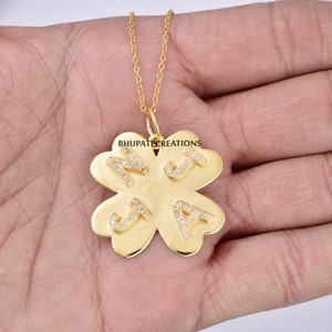 Colgante inicial de la letra de diamante pavimentado, colgante de dijes del alfabeto, colgante inicial de flor de diamante pavimentado