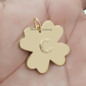 Colgante inicial de la letra de diamante pavimentado, colgante de dijes del alfabeto, colgante inicial de flor de diamante pavimentado