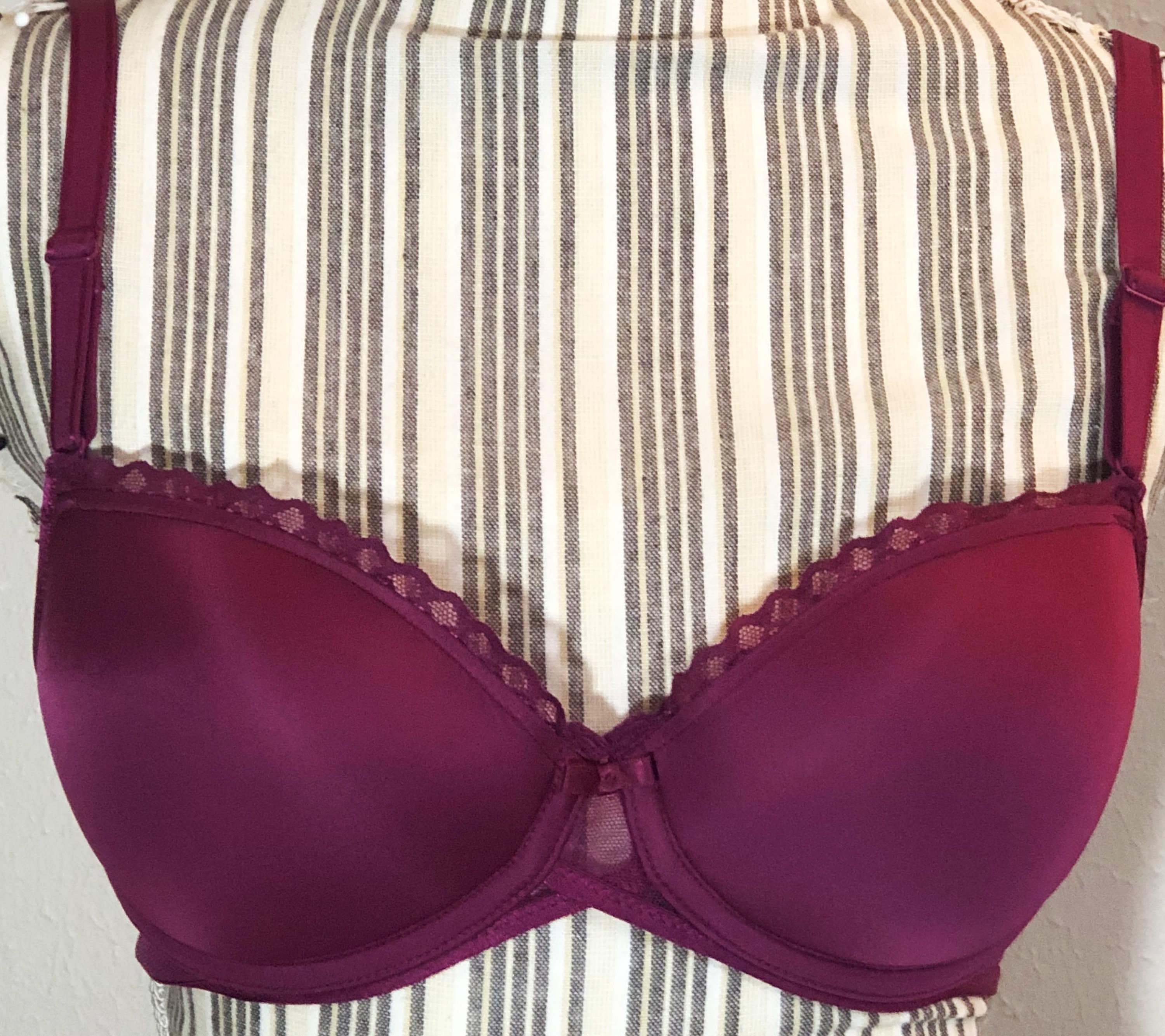 Lot of 6 Brand New Vintage Push up Bras Available in Sizes 32b