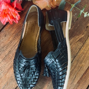 Huarache Sandal - Mexican style Boho Hippie All sizes- 5-10 leather shoe  Artesanias Camila New line (Black) Karlita final sale Clearance