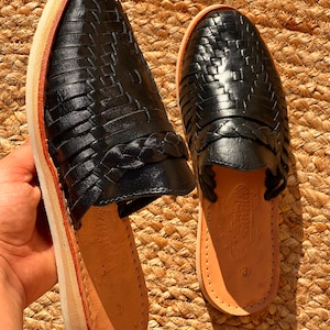 Mexican Huarache Sandal All Sizes Boho- Hippie Vintage Mexican Style- Sandal Huarache leather artesanal  black lolita mules