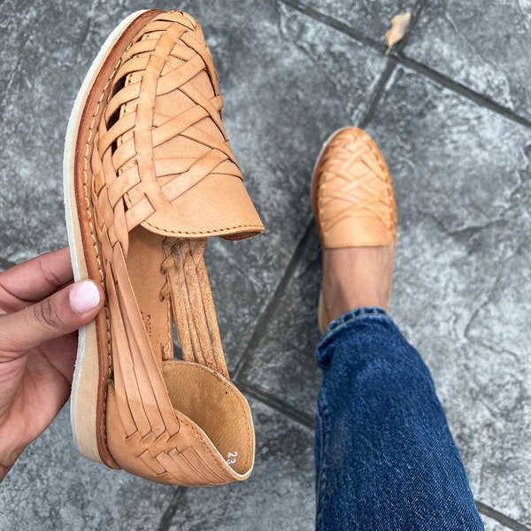 Mexican Huarache leather Sandal All Sizes Boho- Hippie Vintage Mexican Style- handwoven leather shoes