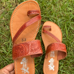 Huarache tooled Leather sandal All Sizes Boho- Hippie Vintage Mexican Style- Sandalia artesanal  leather In Stock Ready To Ship