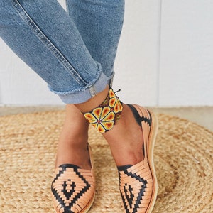 Huarache Sandal All Sizes Boho- Hippie Vintage Mexican Style- Sandal Huarache leather  In Stock Ready To Ship Black /tan