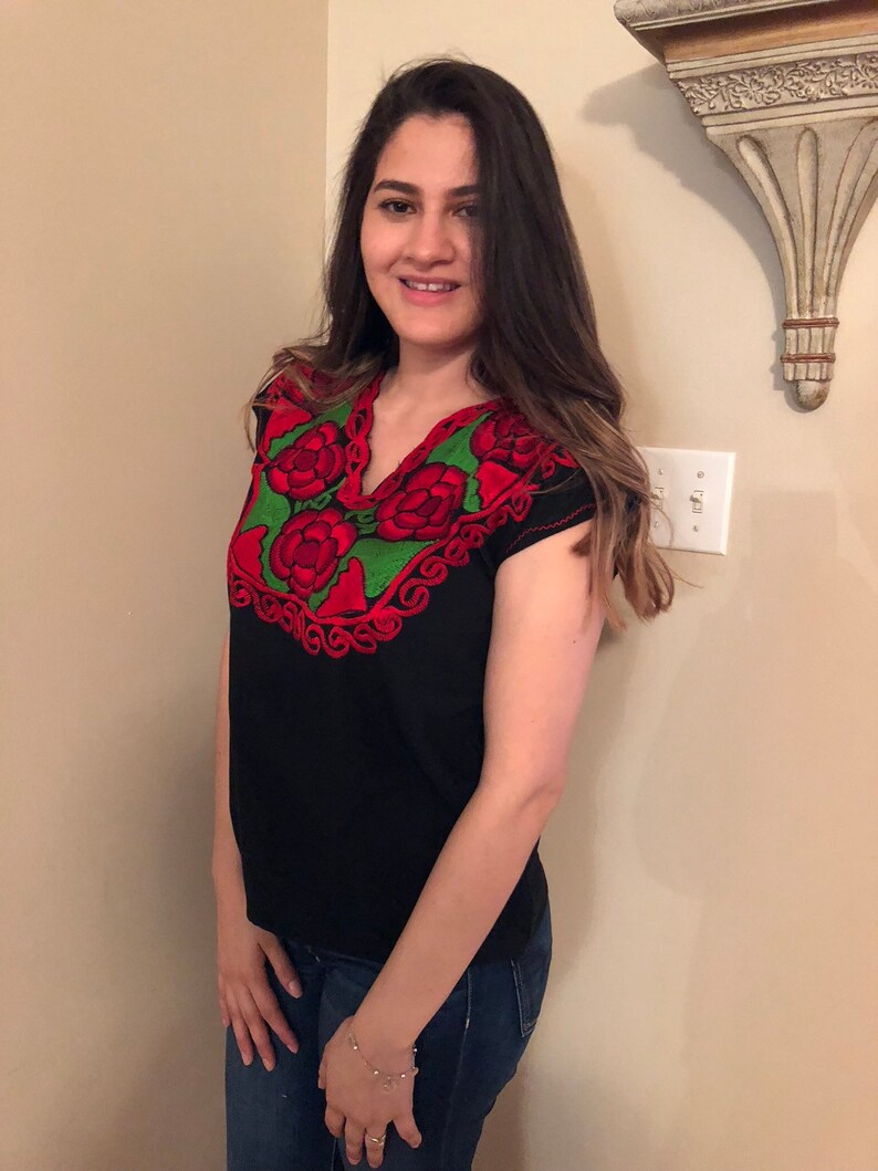 Small median Cinco de mayo floral blouse Mexican Embroidery blouse One size Fiesta blouse