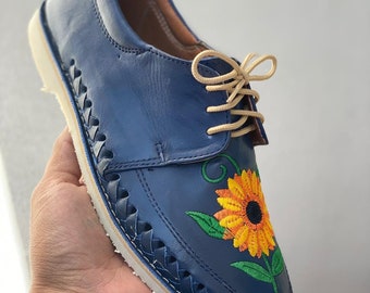 Huarache All Sizes Boho- Hippie Vintage Mexican Style- woman’s  shoe Huarache leather   modern  Blue Embroidery sunflower final sale