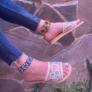 Huarache embroidery flowers Sandal All Sizes Boho- Hippie Vintage Mexican Style- Sandal Huarache leather cute sandals for her image 4