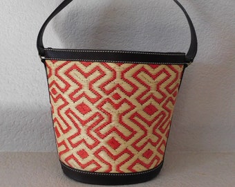 Rare vintage Francesco Biasia rattan shoulder bag/faux leather red fabric liner shoulder bag/geometric pattern draw string shoulder bag
