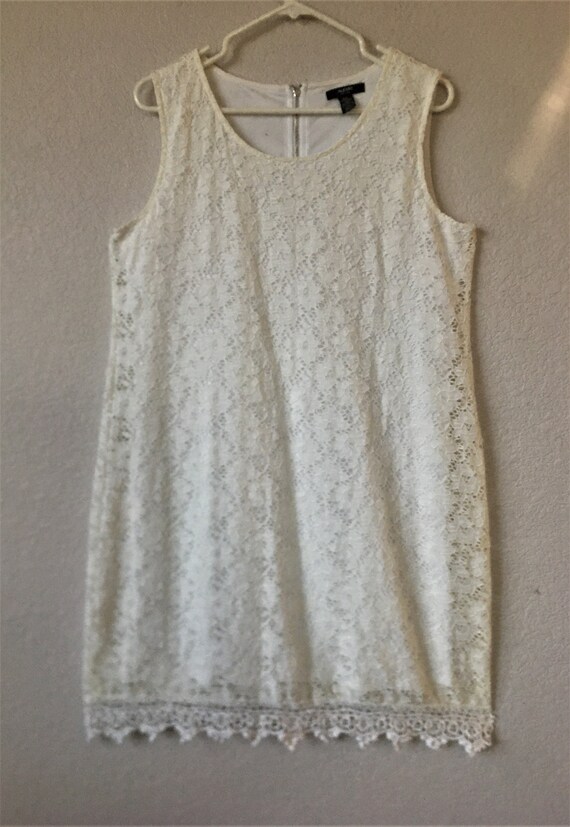 Alfani women's size P/L white lace dress/vintage f