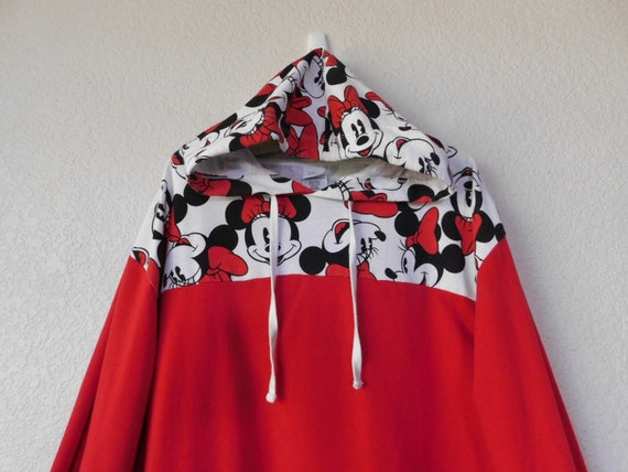 Disney size L women's sweatshirt hoodie/top and s… - image 2