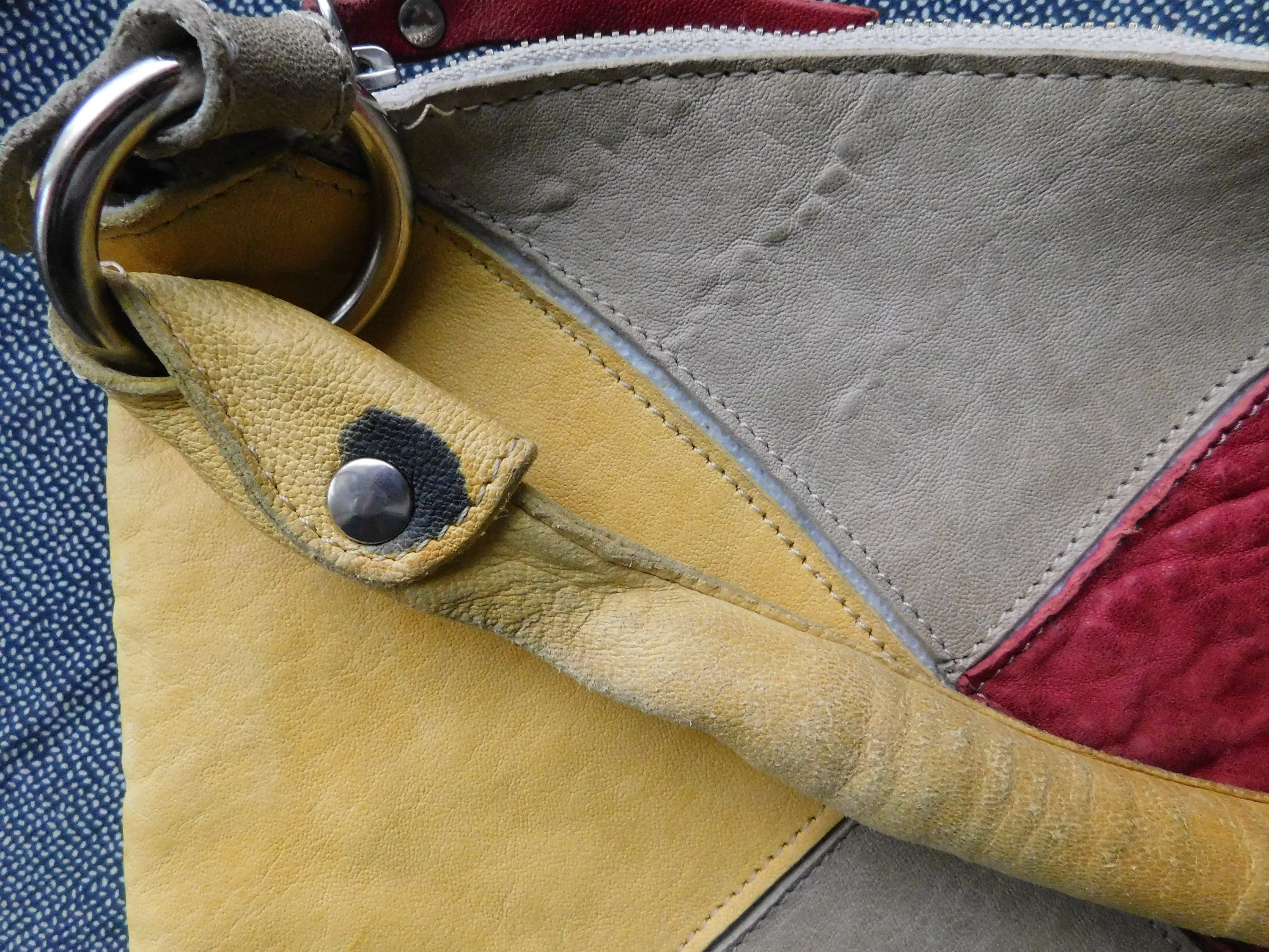 Innue leather purse hotsell