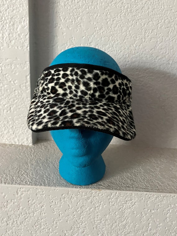 Tilt one size leopard pattern summer visor/origin… - image 1