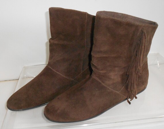 womens flat boots size 11