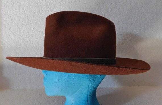 Vintage Women/'s Fashion Cowboy Felt Spring /& Summer Fashion Hat Dead Stock Teal Adolfo II Vintage Musketeer