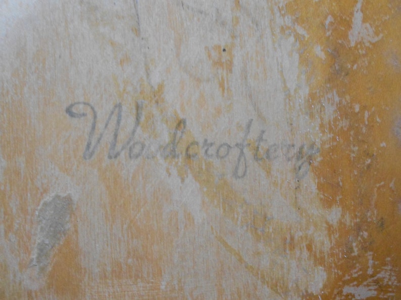 Woodcroftery hand painted handle wooden fruit bowl Mid century hand painted floral pattern handle wooden fruit bowl