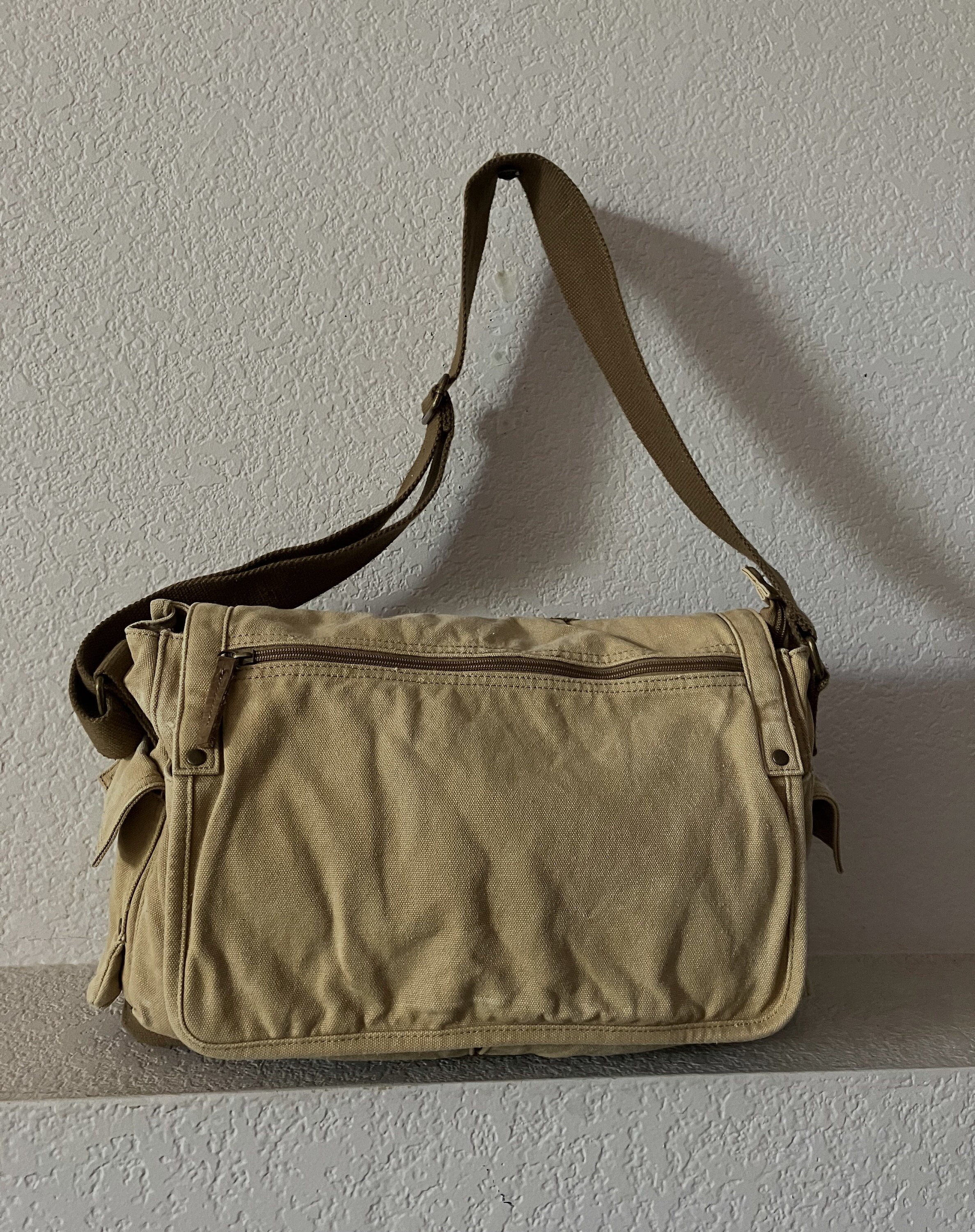 Vagabond traveler canvas messenger bag sales