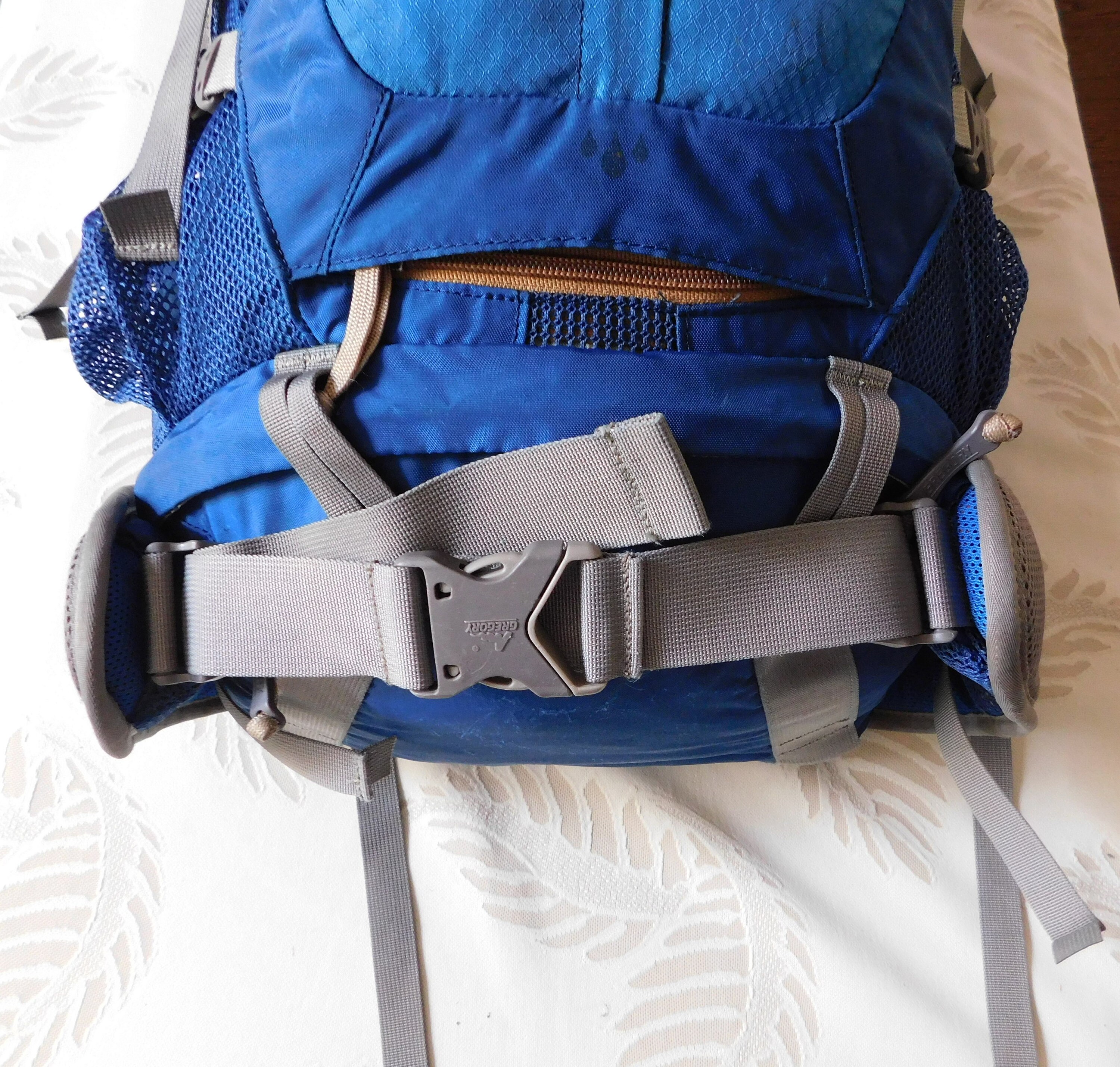 Gregory Z40 Size M Crossflo Blue Gray Hiking Bakpack/made in 