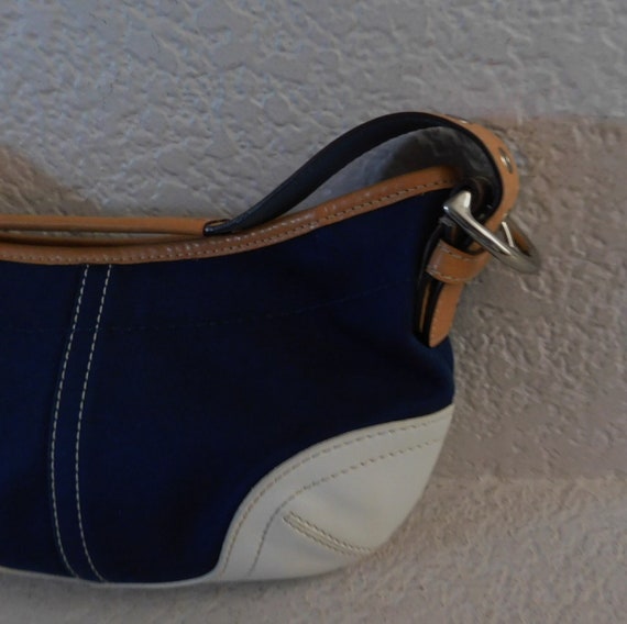 VINTAGE Coach blue canvas leather shoulder bag/vi… - image 2