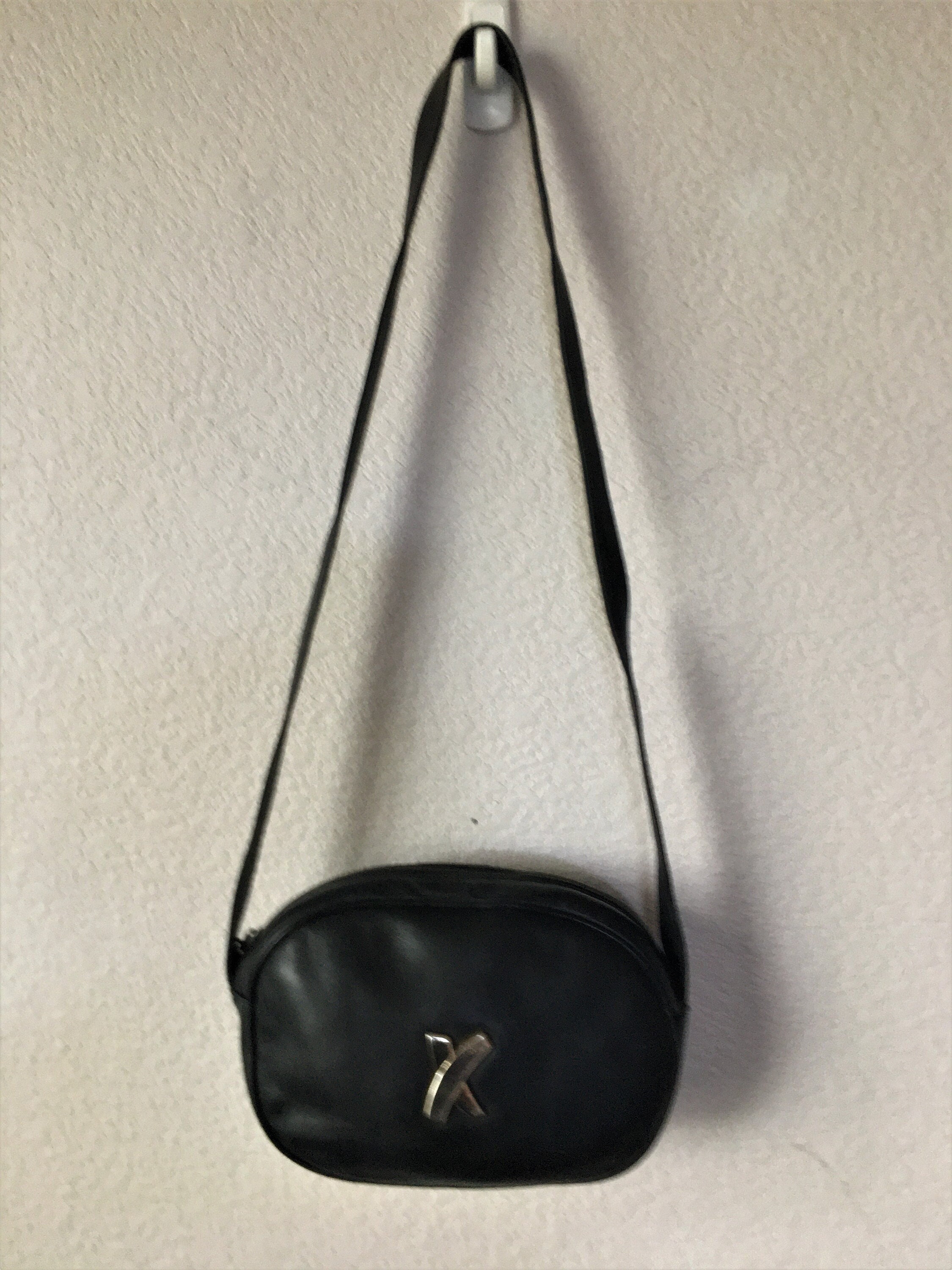 Black Pebble Leather Strap Shoulder to Crossbody Lengths 1 Inch