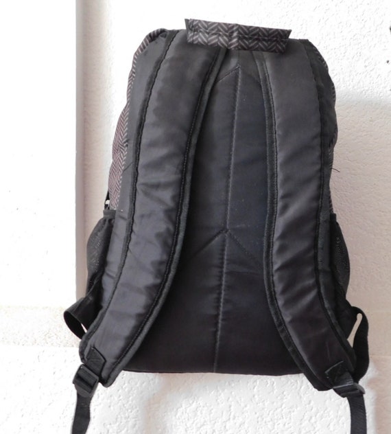 Eastsport quality guarantee backpack/chevron patt… - image 2