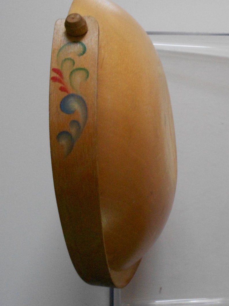 Woodcroftery hand painted handle wooden fruit bowl Mid century hand painted floral pattern handle wooden fruit bowl