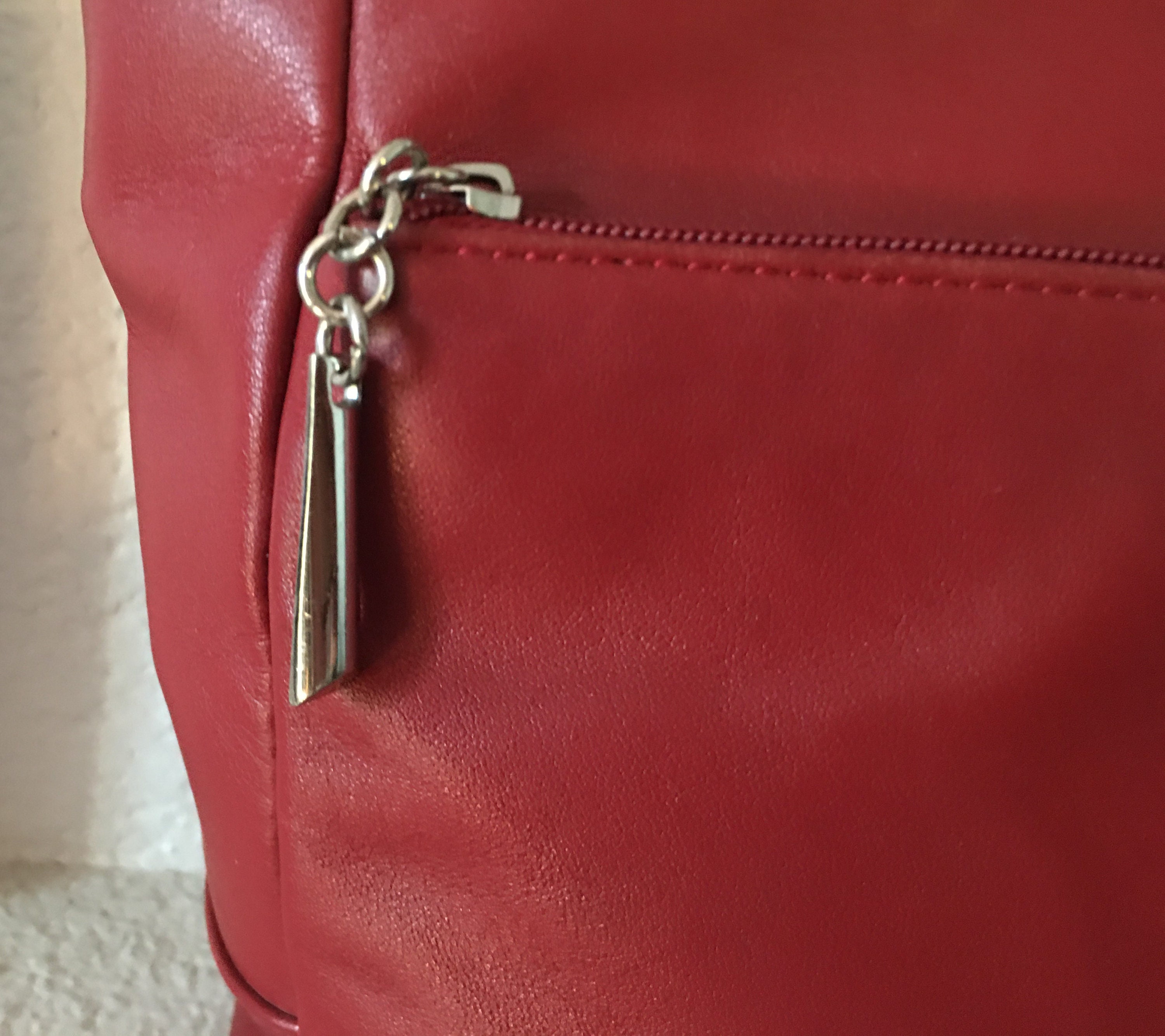 Giani Bernini Red Soft Leather Shoulder Bag Clean