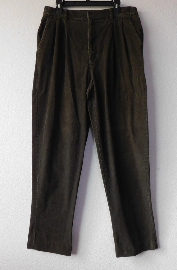 Eddie Bauer size 36 men's brown cotton corduroy pa